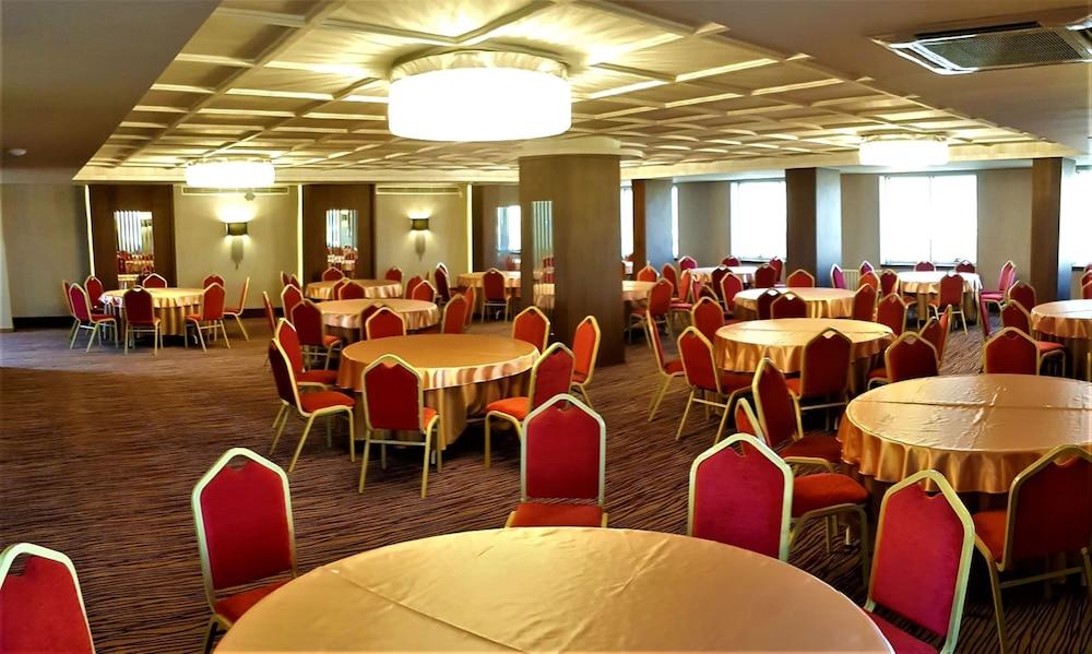 Grand Isias Hotel Adıyaman Extérieur photo
